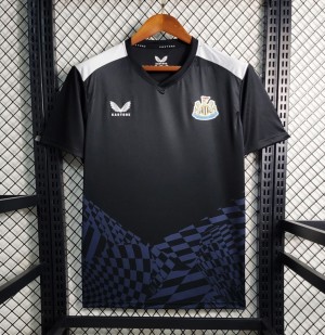 23/24 Newcastle United Black Training Jersey